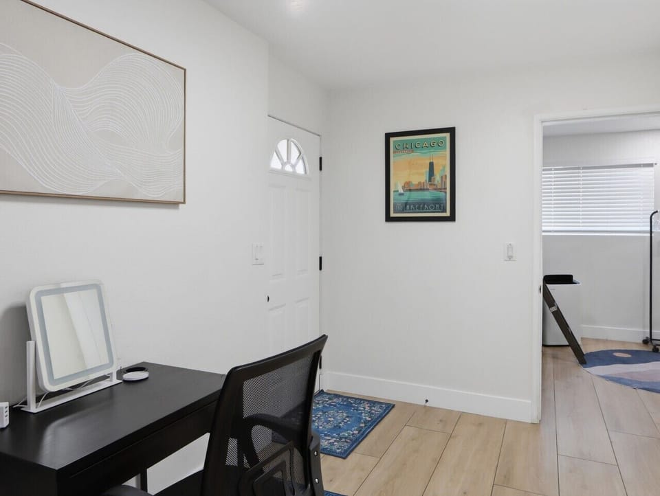 Additional vanity area with a lighted mirror—perfect for getting ready—or use it as a dedicated workspace with fast WiFi. Knock out a few emails, then close the laptop and get back to vacation mode!