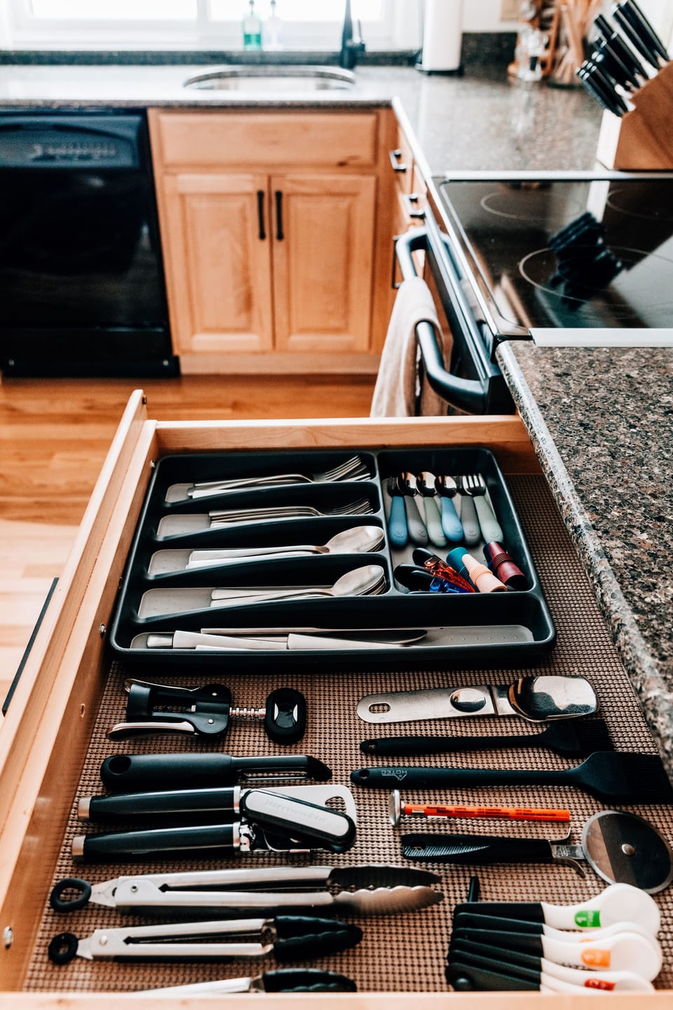 Full kitchen