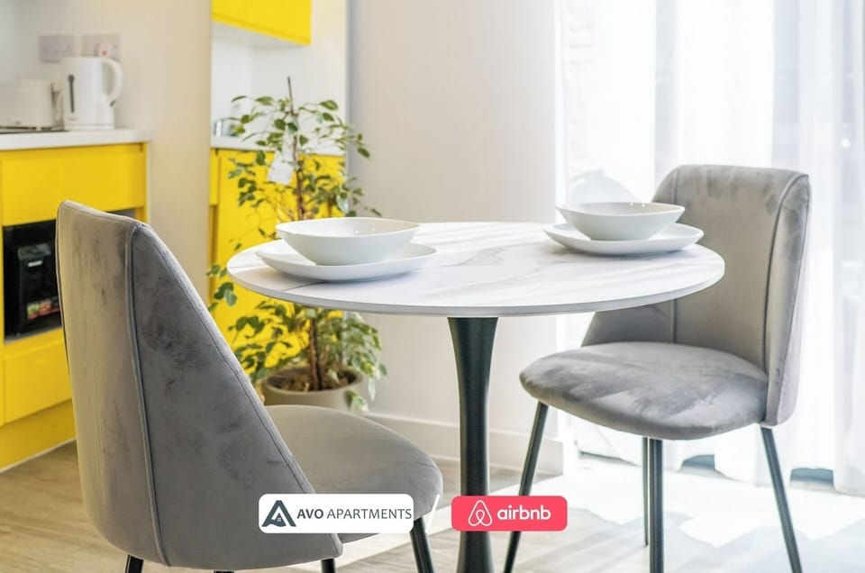 Dining at Avo Apartments Short Lets & Serviced Accommodation
