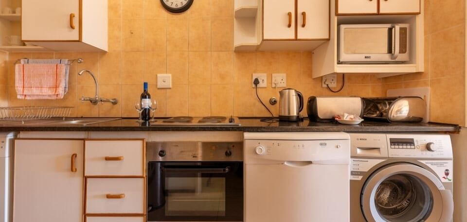 Port Owen Marina - Marina View Studio Apartment 29 (4240)