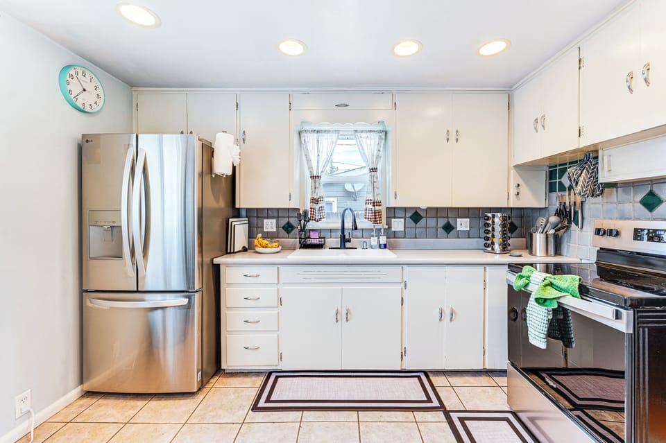 Kitchen | Keurig | Espresso Maker | Mocha Pot