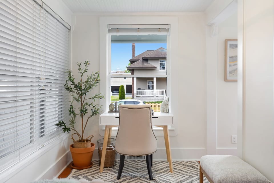 Main House: Need to get things done? We’ve got you covered. This space offers a peaceful and private corner for catching up on emails or getting some work done before you go out and play.