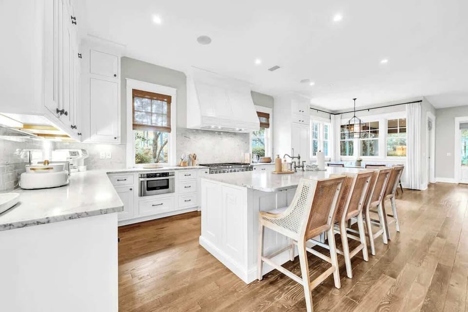 Gourmet kitchen. Fully-stocked for family gatherings!
