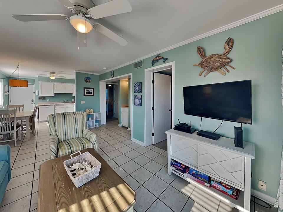 Living Room - Smart TV
