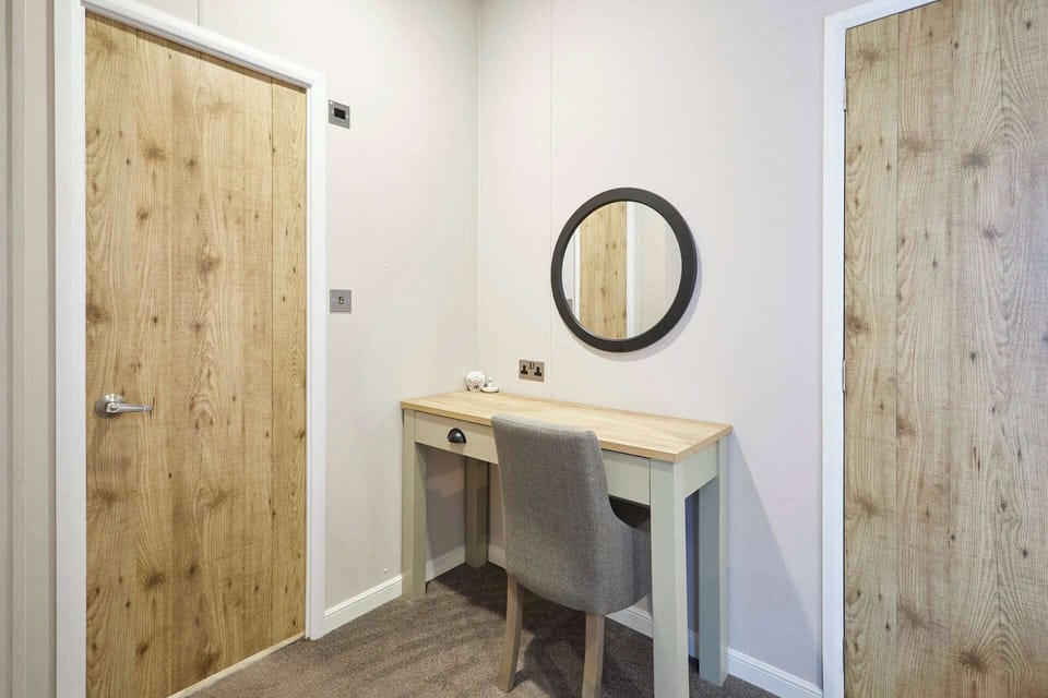 Hawthorne Villa, Allerthorpe Golf & Country Park, York - Host & Stay