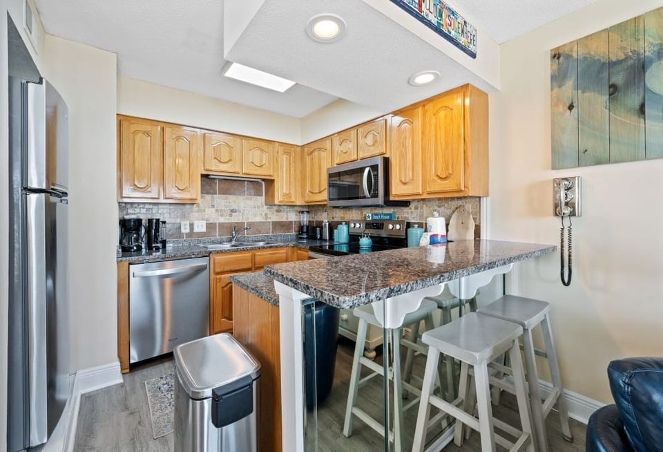 8 Boardwalk 184 Kitchen