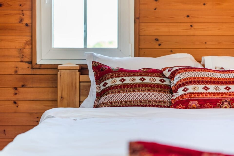Bedroom details
