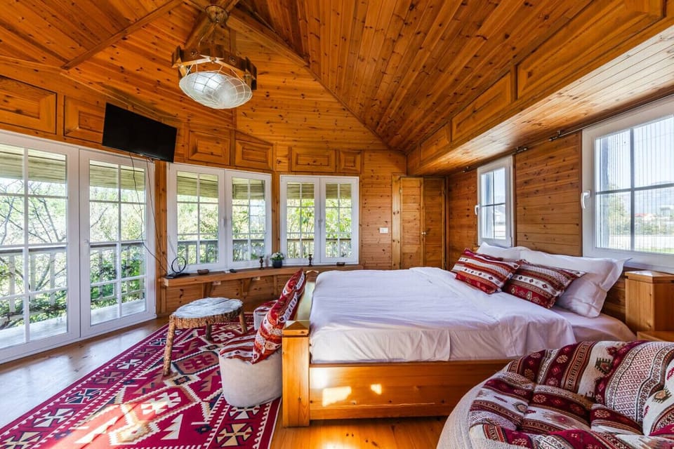 Bedroom with a double bed