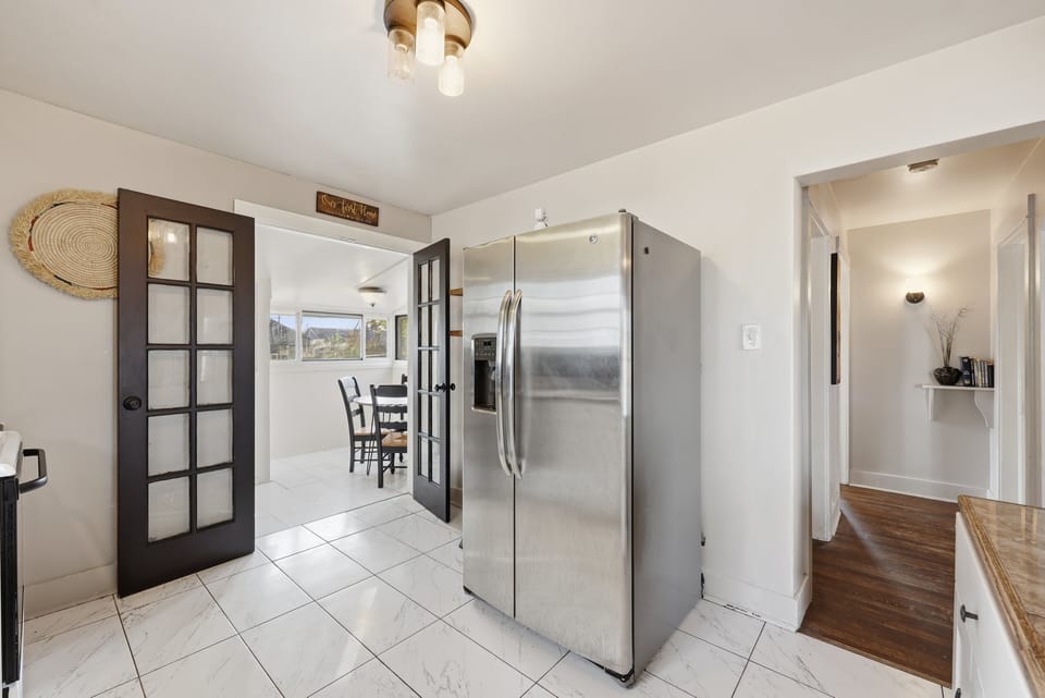 Floor, Appliance, Refrigerator, Lamp, Indoors