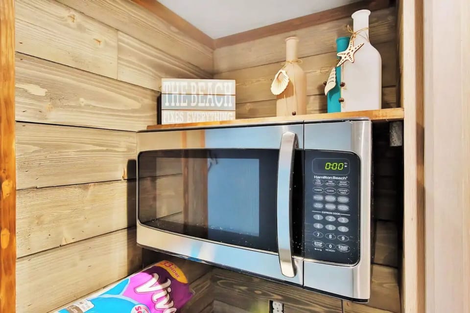Microwave