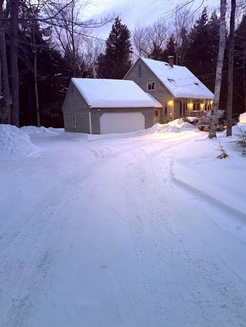 Tucked away in a quiet neighborhood and still minutes from all Conway has to off