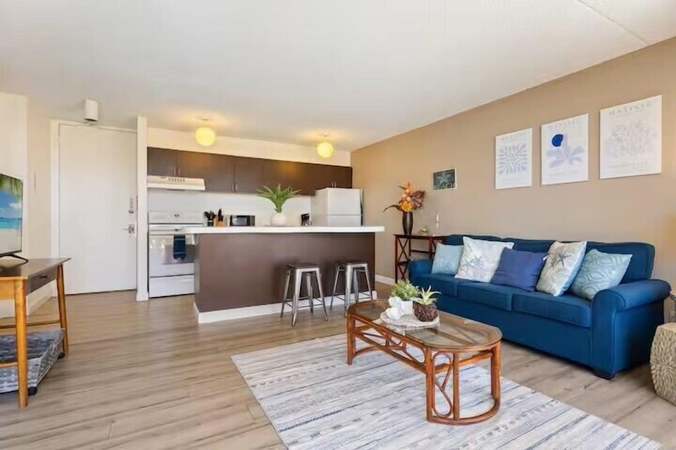 Living Room to Kitchen