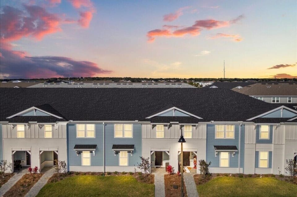 16194 Coastal Cove Lane (1).jpg