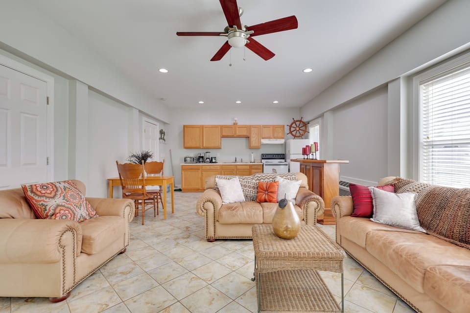 Living Room | Free WiFi