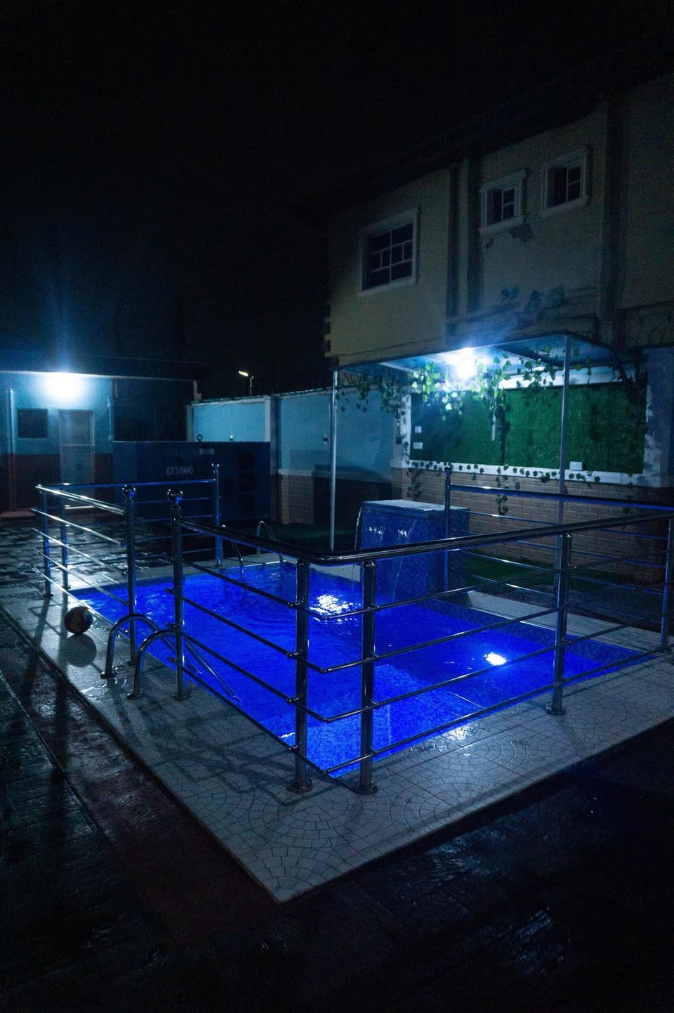 Pool