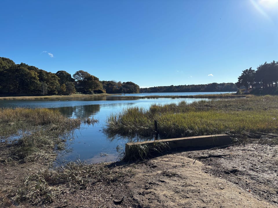 Short distance access to Meetinghouse Pond (saltwater) leads to Pleasant Bay