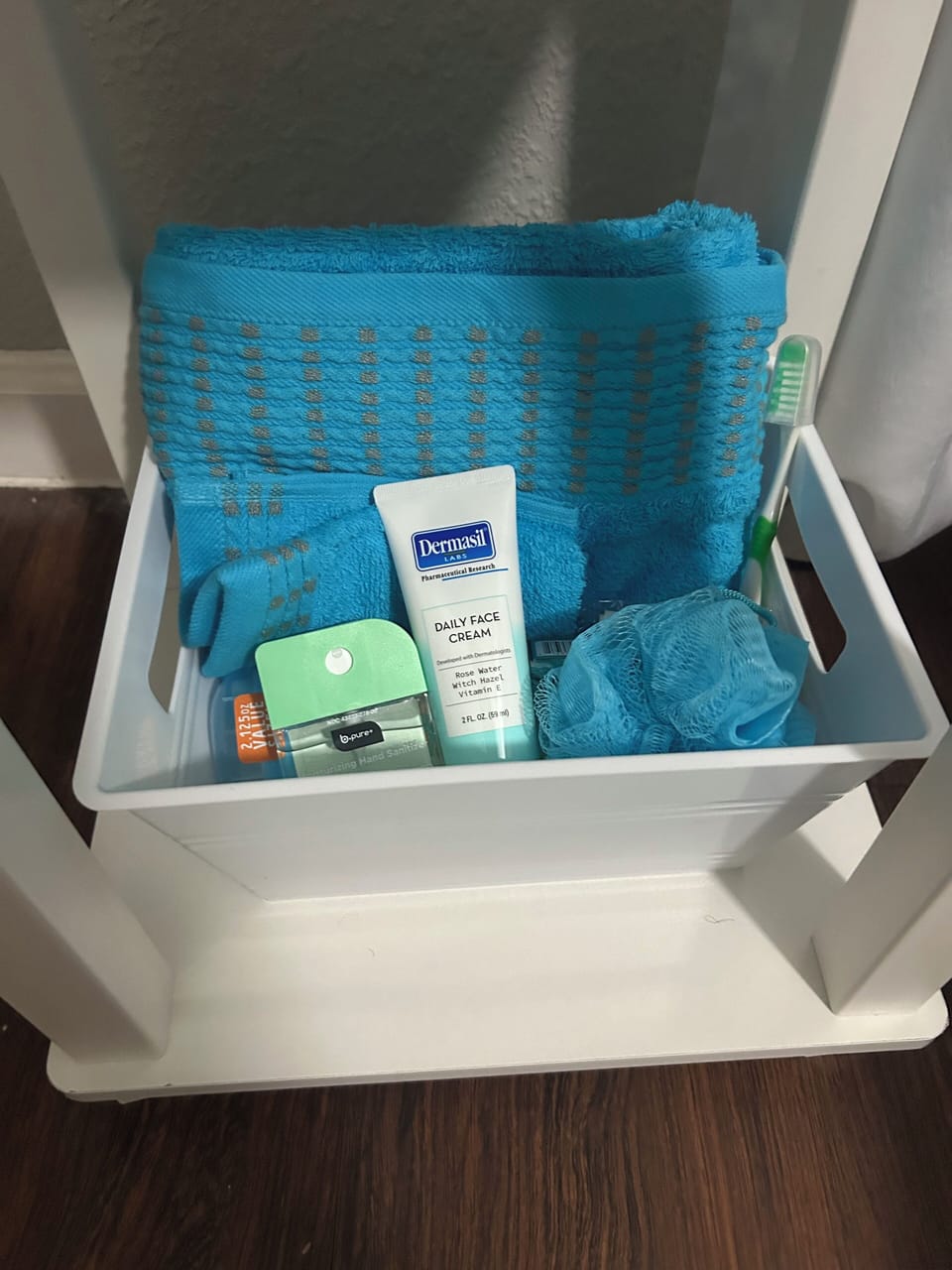 Bathroom amenities
