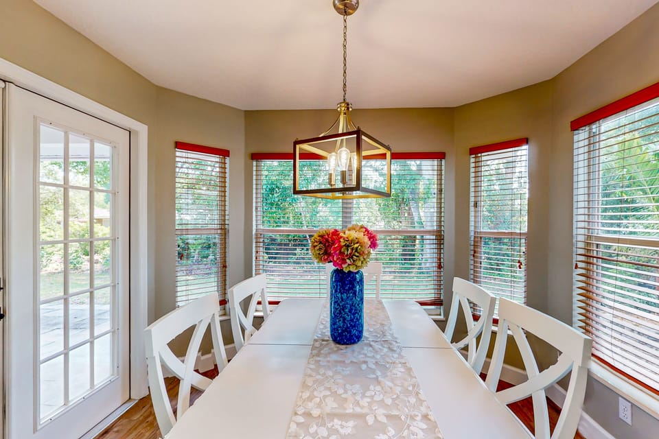 Gather around the dining with your friends & family for your favorite meals!