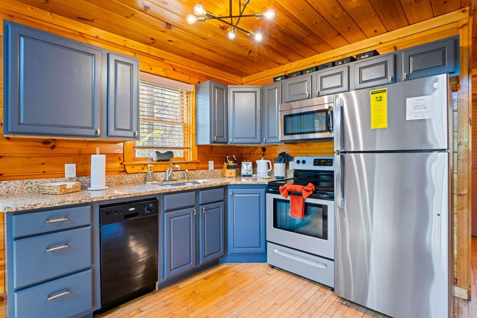 Enjoy a stocked kitchen with newly upgraded refrigerator and new kitchen appliances. 