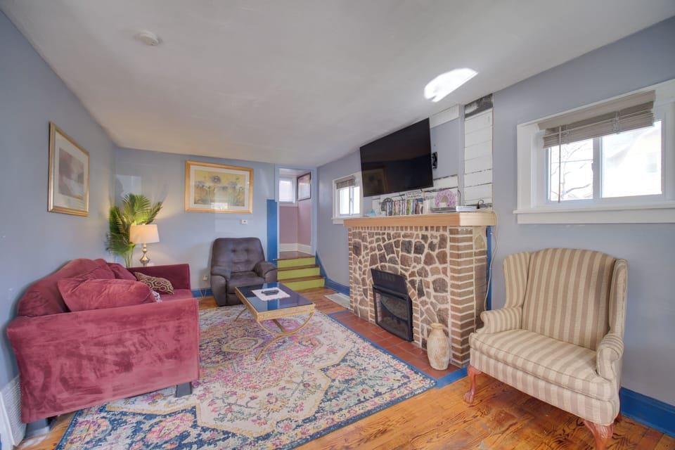 Akron Vacation Rental | 3BR | 1.5BA | 1,100 Sq Ft | Steps to Enter