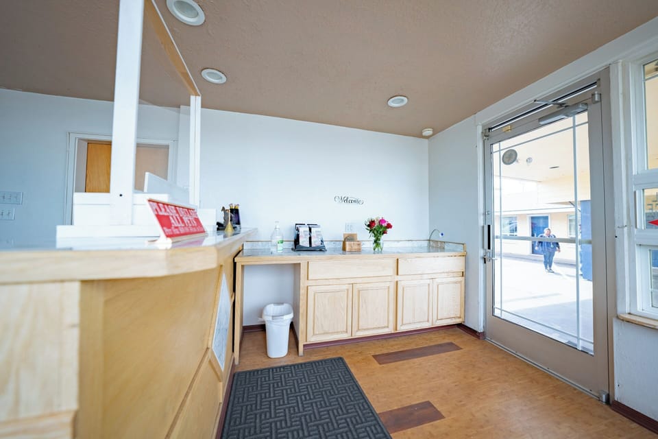 Step inside to a simple, convenient lobby arrival point.