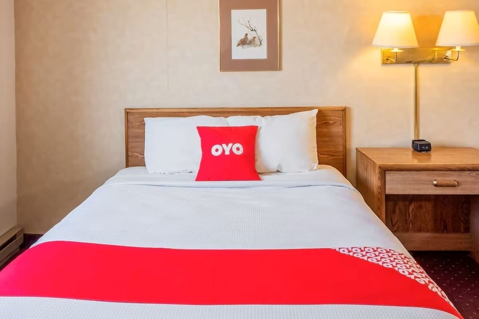 Bedroom. Interior and views may vary based on location and availability