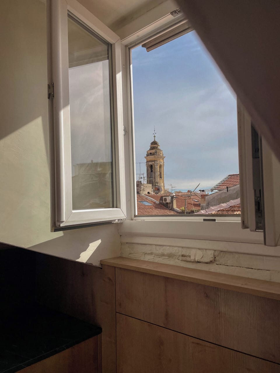 Views over the rooftops of Old Nice from the kitchen window.