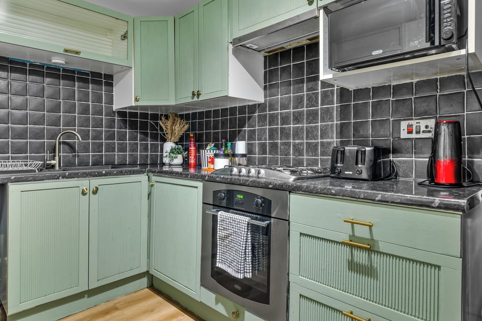 Fully equipped kitchen