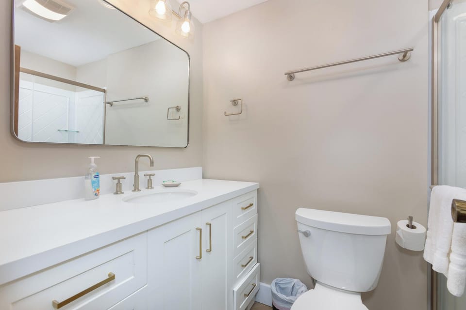 Downstairs Bathroom