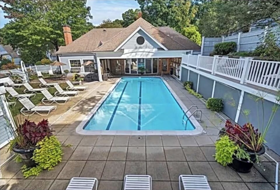 Seasonal heated pool