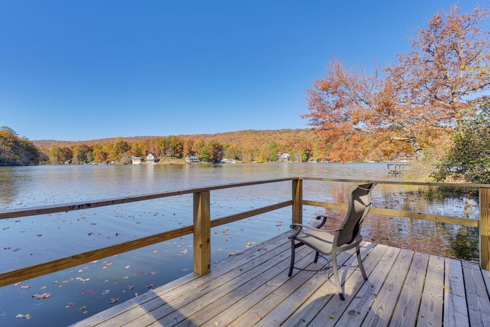 Tallassee Vacation Rental | 2BR | 1BA | 750 Sq Ft | Step-Free Access