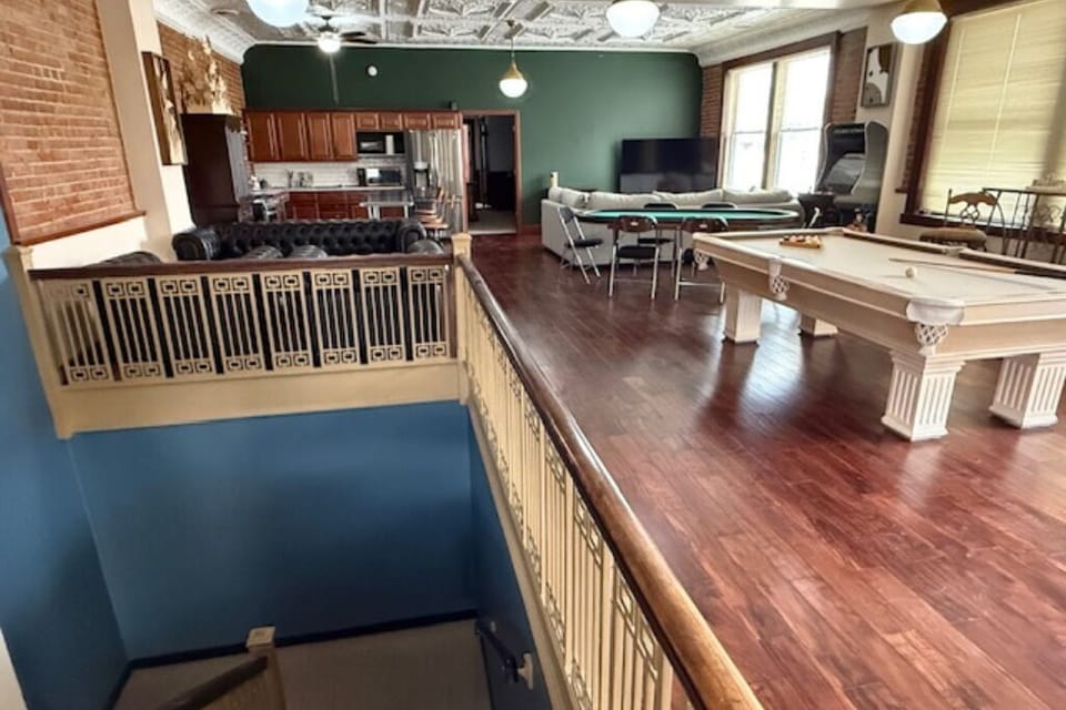 Game room