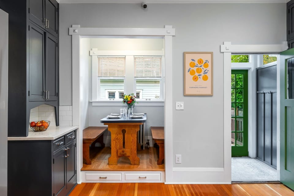 Breakfast Nook