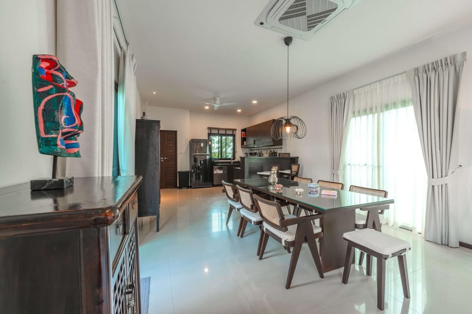 Luxury Oriental Oasis - 4br Pool Villa in Laguna (15471)