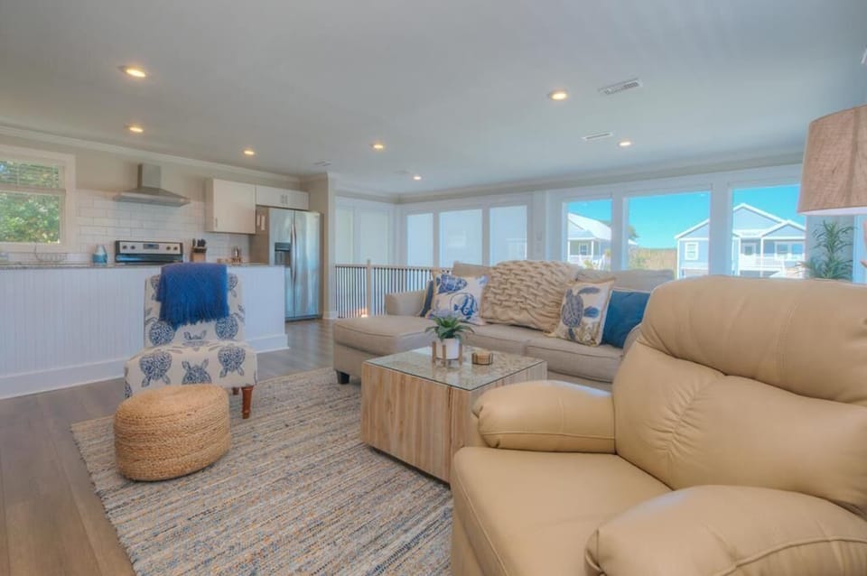 The Blue Crab Cottage 10 GW 11-6-25