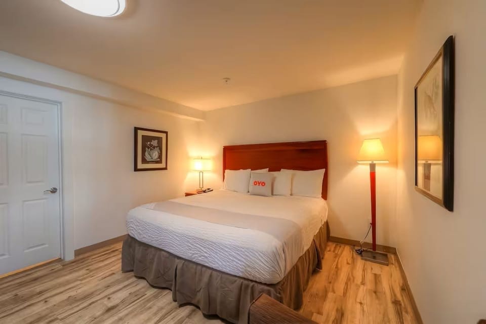 Bedroom. Interior and views may vary based on location and availability