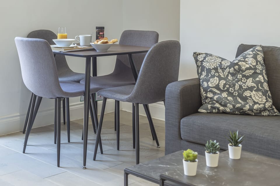 Enjoy delightful meals and relaxing moments at Stylish Bickley Home Near London. Your perfect open-plan living space awaits!