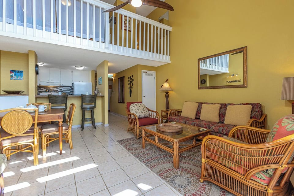 Open concept living meets Pacific ocean breezes