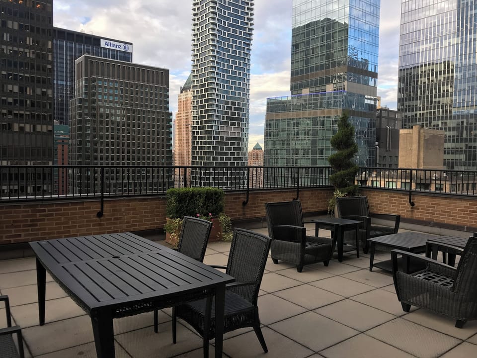Outdoor dining