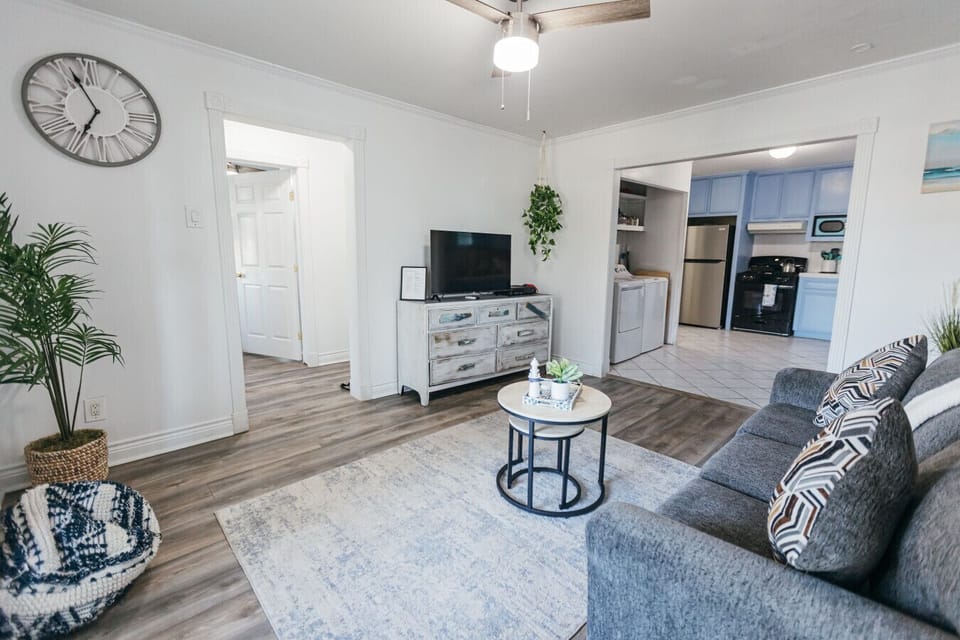 Share laughter & conversation in this inviting space