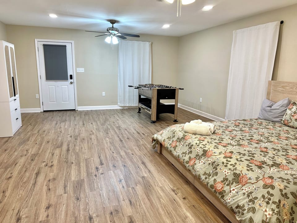 Room 5