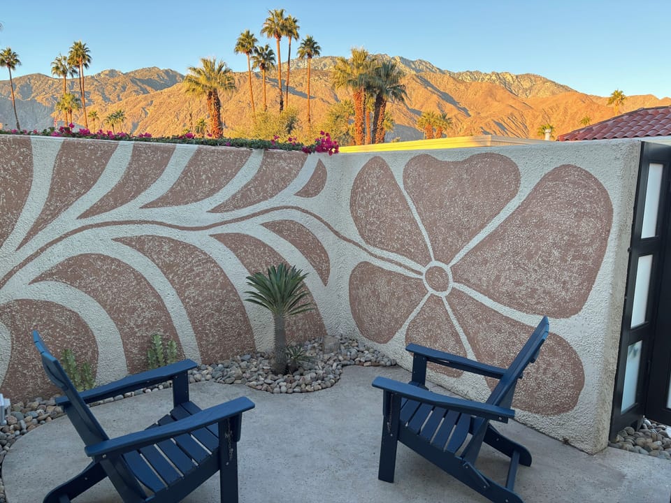 King Suite Patio