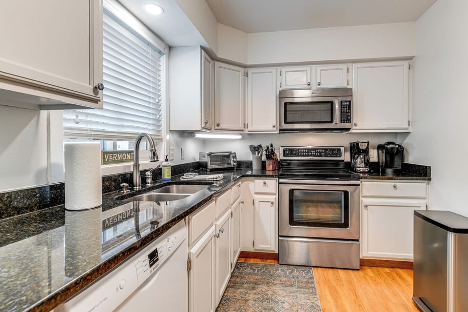 Kitchen | 1st Floor
