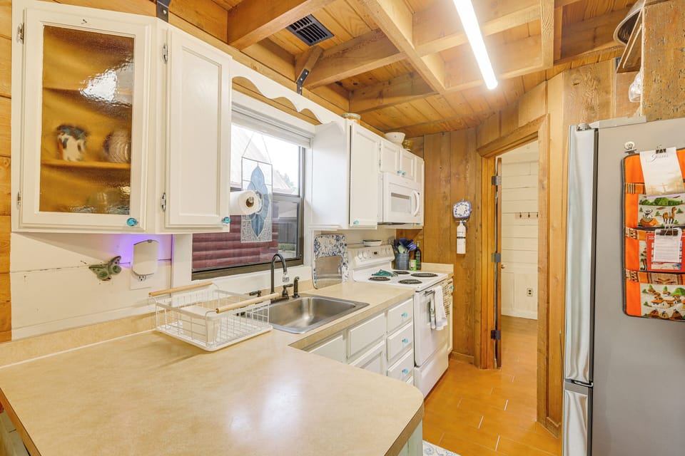 Kitchen | 1st Floor | Cooking Basics | Drip Coffee Maker