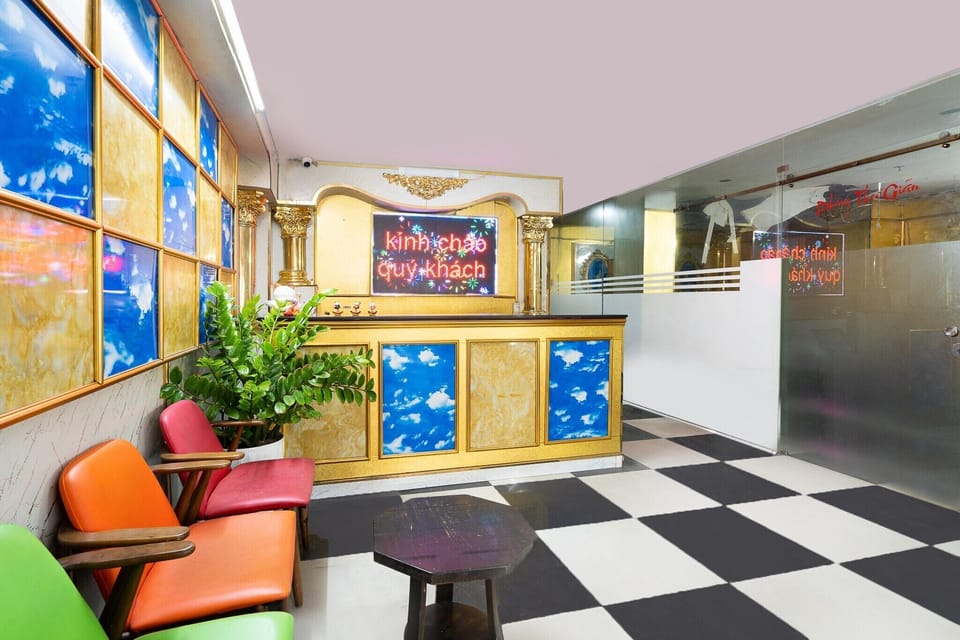 Entrance / Reception