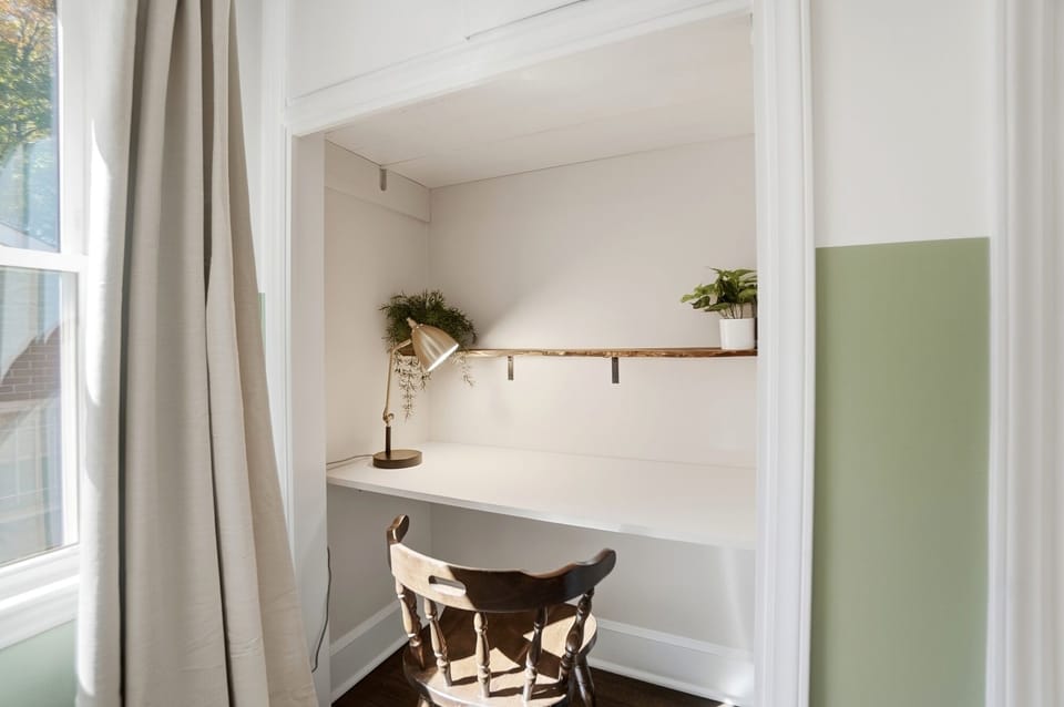 Desk for remote working