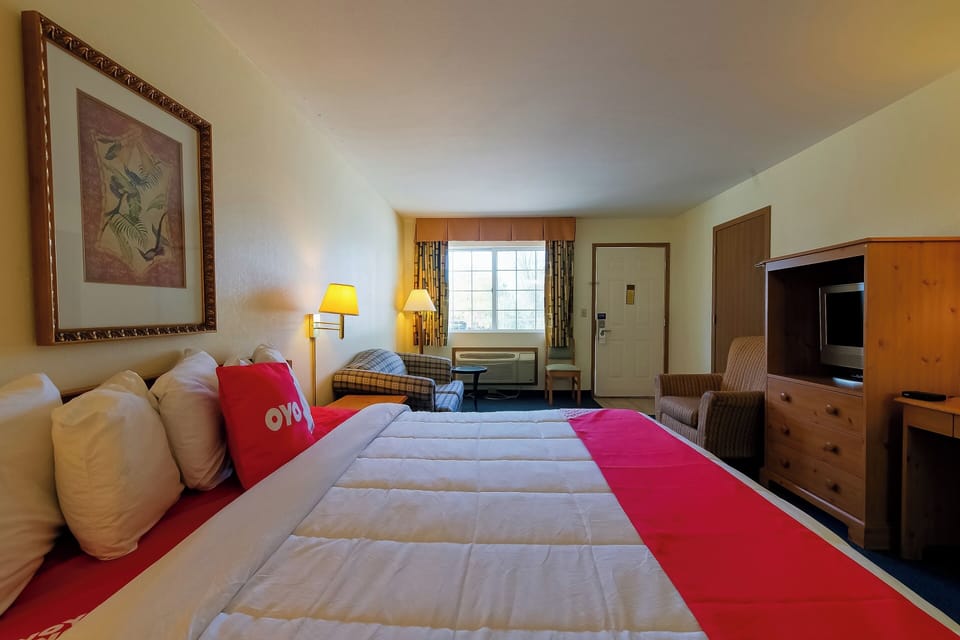 Stretch out in a roomy retreat with cozy seating corner.