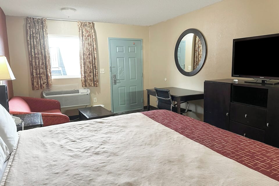 Bedroom. Interior and views may vary based on location and availability.