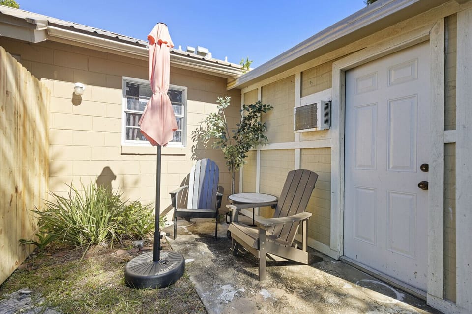 Move in and dive straight into relaxation.