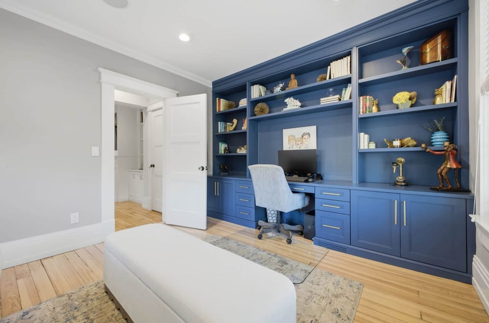 258 Christian Ave-54